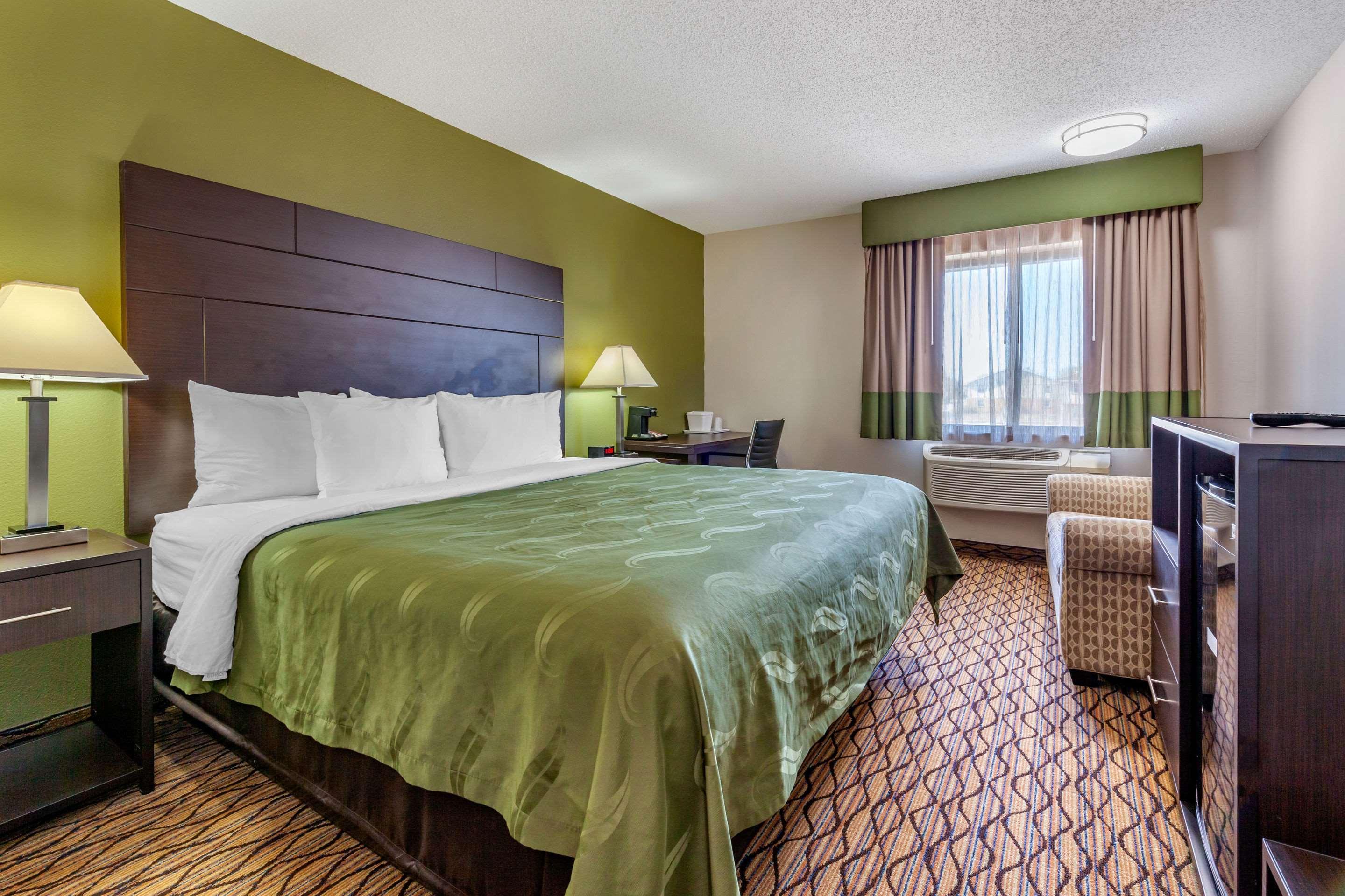 Quality Inn New London Exterior photo