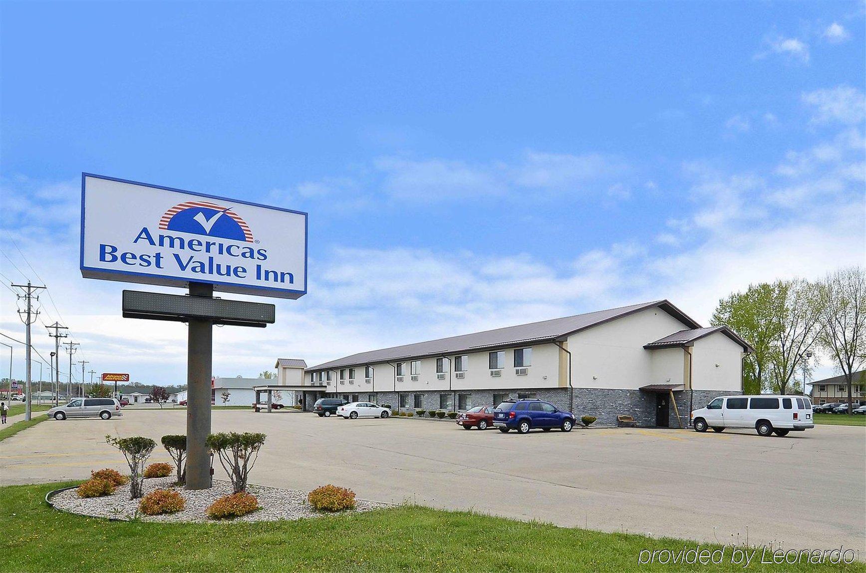 Quality Inn New London Exterior photo